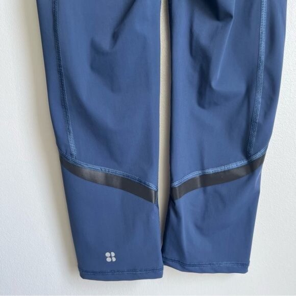 Sweaty Betty Zero Gravity Blue Crop Legging - XS - Picture 7 of 9